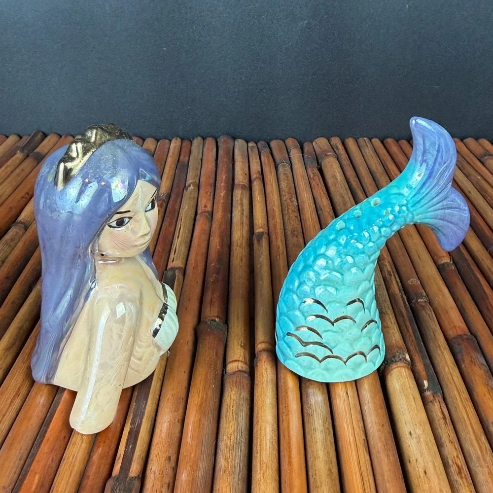 Rare‎ Lusterware Mermaid Salt and Pepper Shaker Set Tiki Bar Kitsch Beach #2006